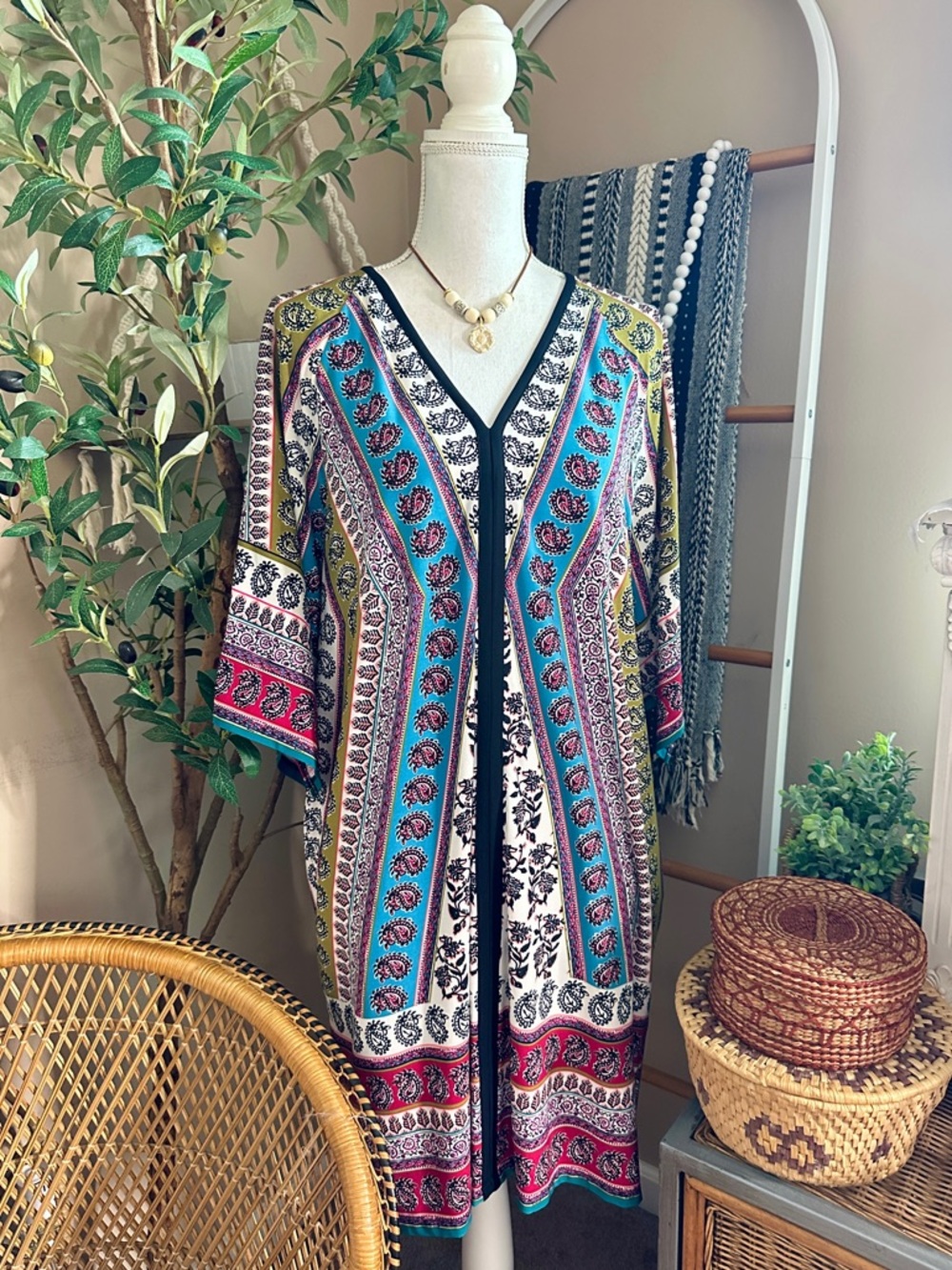 London Times Boho Paisley Dress Size 6 | Colorful Kimono Sleeve V-Neck Midi